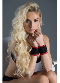 Полиуретановые манжеты для фиксации рук вместе Bound Together Wrist Restraints - Blush Novelties - купить с доставкой в Реутове