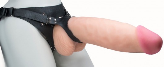 Телесный реалистичный фаллоимитатор на черных трусиках Real Big Strap-On - 34,5 см. - LOVETOY (А-Полимер) - купить с доставкой в Реутове