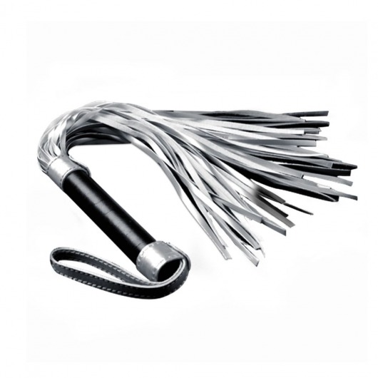 Серебристая плетка Struggle My Flogger с черной ручкой - 45 см. - Lovetoy - купить с доставкой в Реутове