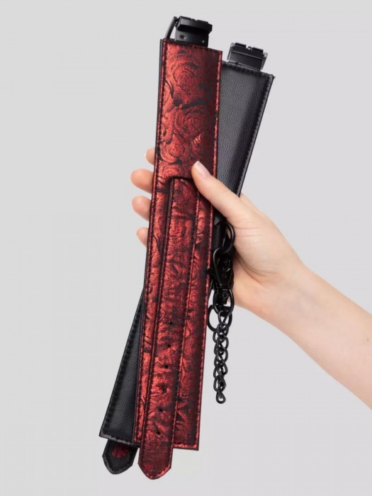 Красно-черные оковы Reversible Faux Leather Ankle Cuffs - Fifty Shades of Grey - купить с доставкой в Реутове